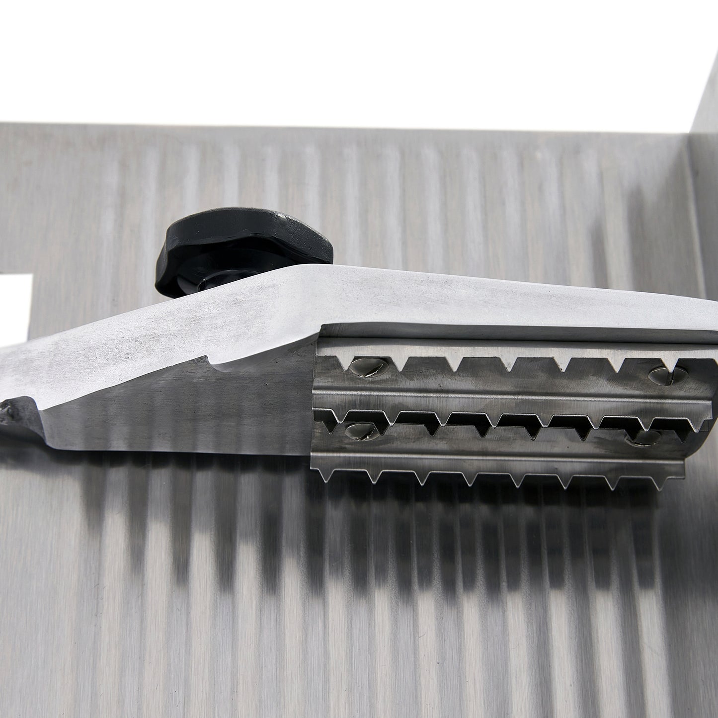 Pro-Cut KMS-12 12″ Blade Gear Driven Slicer