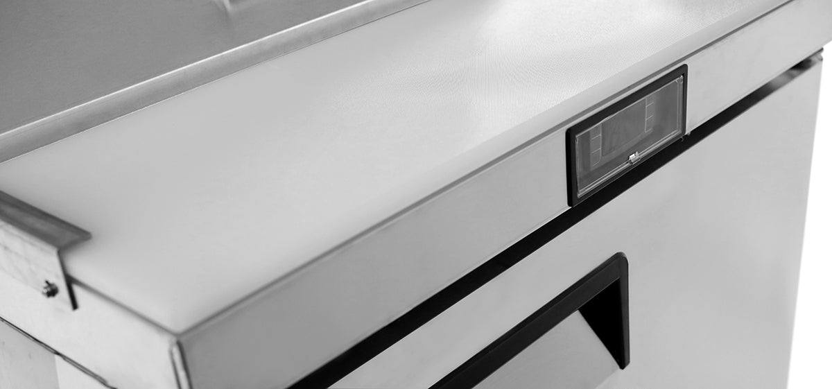 Atosa MSF8301GR 27'' Sandwich Prep. Table with 8 S/S Pans