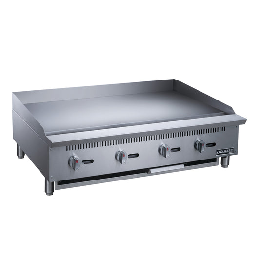 Dukers DCGMA48 48 in. W Griddle with 4 Burners